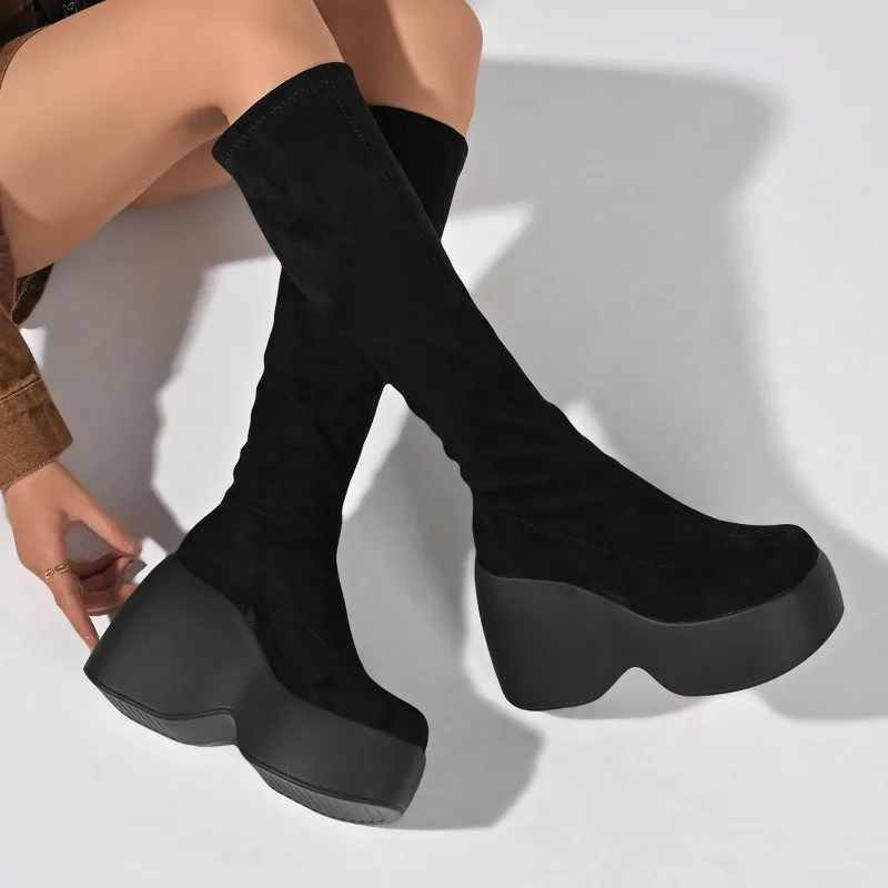 Knee High Sock Women - รองเท้าบูทส้นสูงแบบยืดได้สำหรับฤดูหนาว ไซส์ใหญ่พิเศษ หนังวัวกลับ แฟชั่นทันสมัย