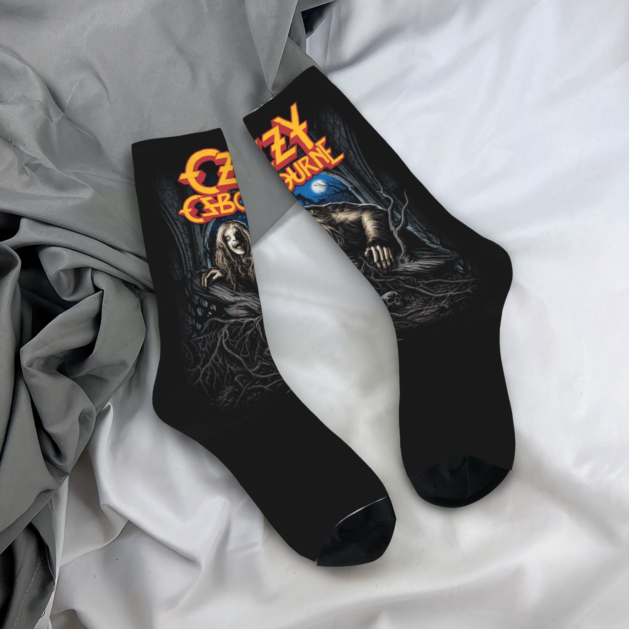 Dress Sock Men - ถุงเท้าโอซซี่ ออสบอร์น ปริ้นซ์ ออฟ แดร์คเนส แบบกำหนดเอง