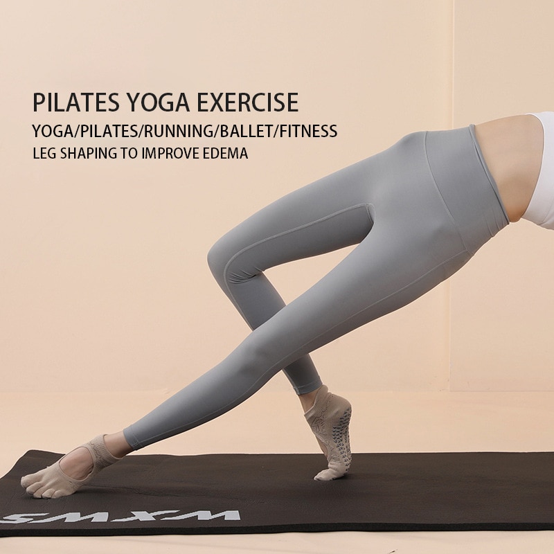 ถุงเท้าพิลาทีสห้านิ้วสำหรับผู้ - Grip Sock Yoga บทวิจารณ์และราคา