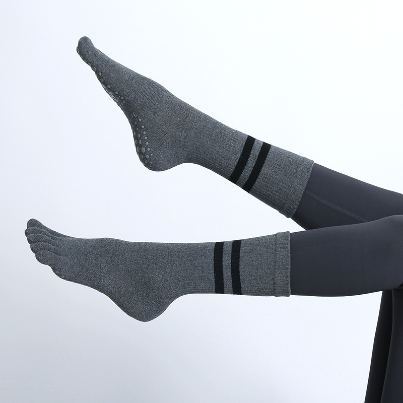 ถุงเท้าโยคะห้านิ้วกันลื่นสำหรั - Knee High Sock Women บทวิจารณ์และราคา